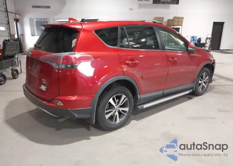 2017 Toyota Rav4 Xle из США, поврежденный, VIN JTMRFREVXHJ118674